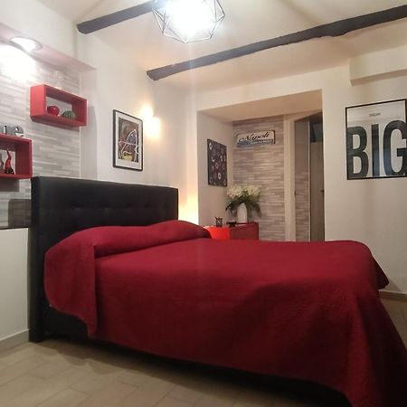 Appartamento La Casa Di Leo Napoli Esterno foto